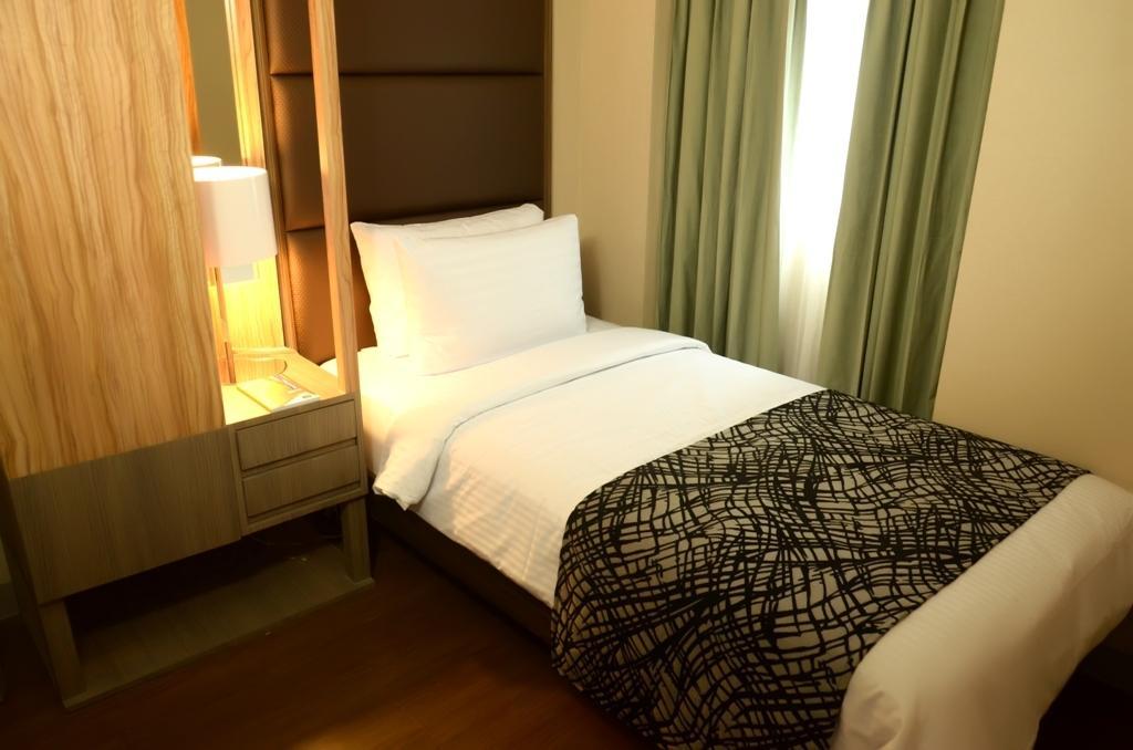 Best Western Antel Spa Hotel Suites San Pedro Makati Quarto foto